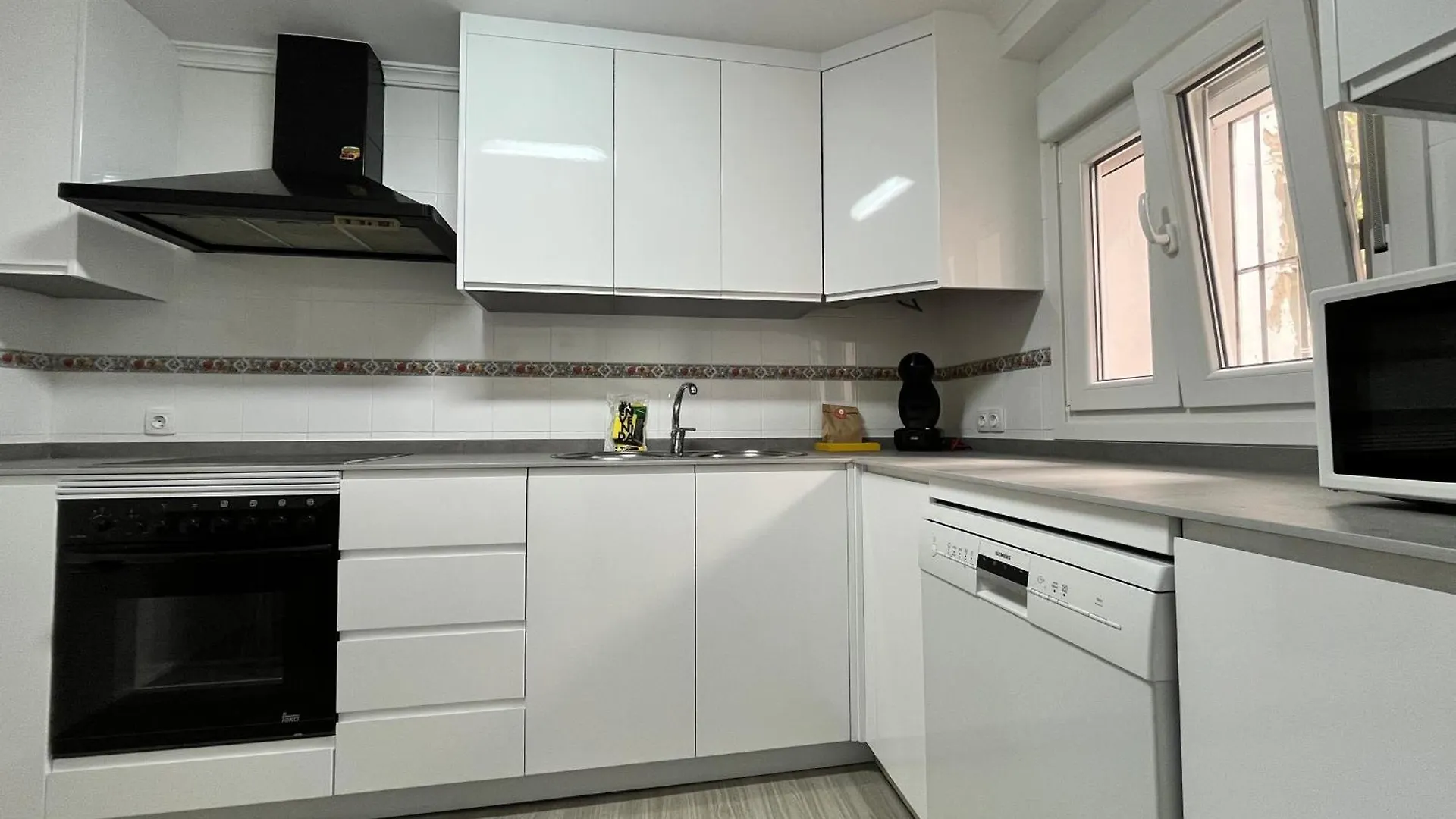 Lemon Tree Corazon De Cadiz Grupo Ac Gestion Apartment 0*,